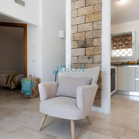 Casa Frangipani Апартаменты *