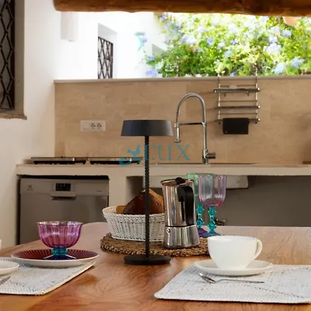 Апартаменты Casa Frangipani