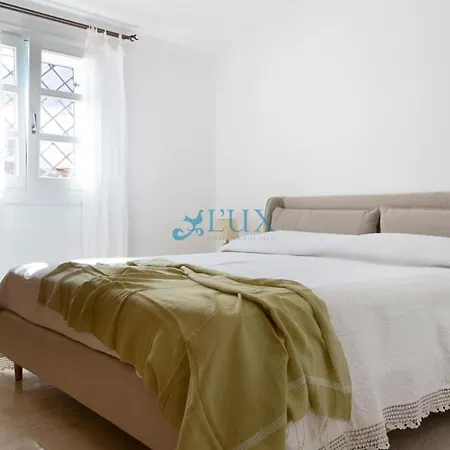 Casa Frangipani Апартаменты Сан-Панталео
